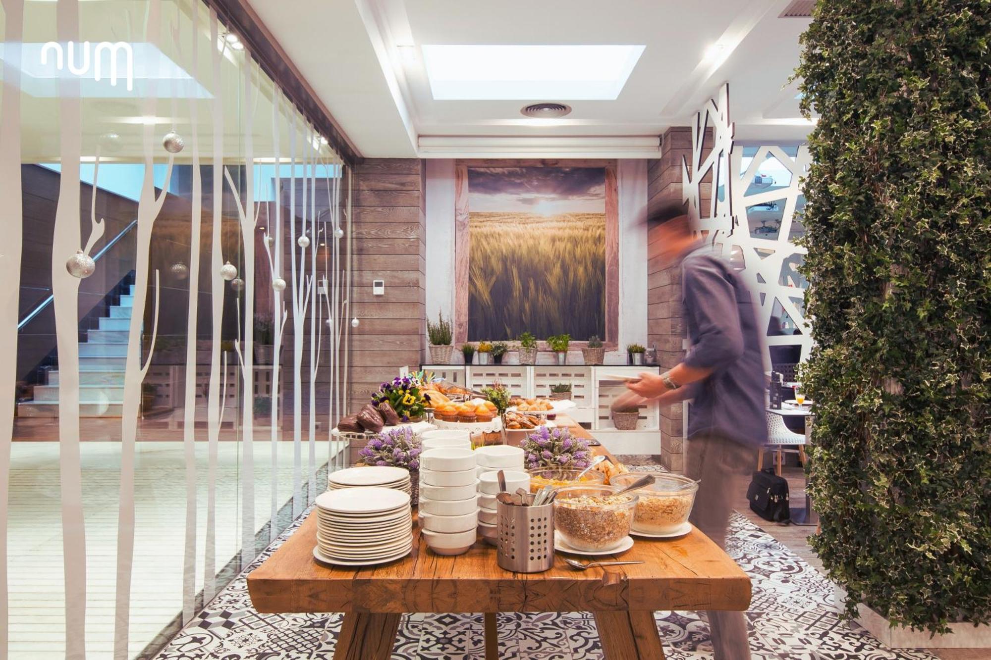 Num Hotel Salou Ngoại thất bức ảnh