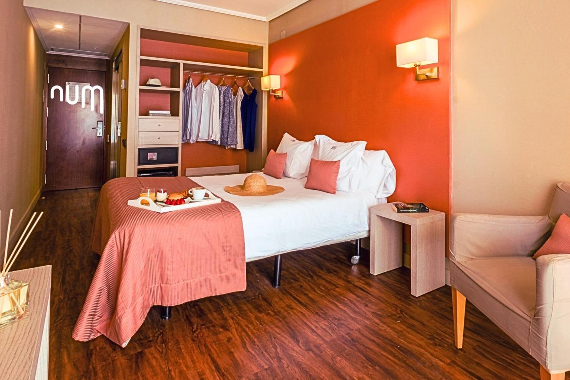 Num Hotel Salou Ngoại thất bức ảnh