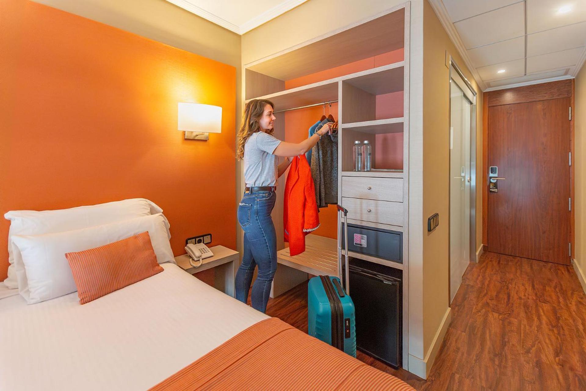 Num Hotel Salou Ngoại thất bức ảnh